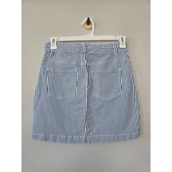 Maurices Striped Denim Mini Skirt Size 6 Coastal Cowgirl Stretch Summer French - Picture 2 of 7